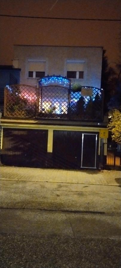 Pokoje Rodzinne Hanna Гданск Екстериор снимка
