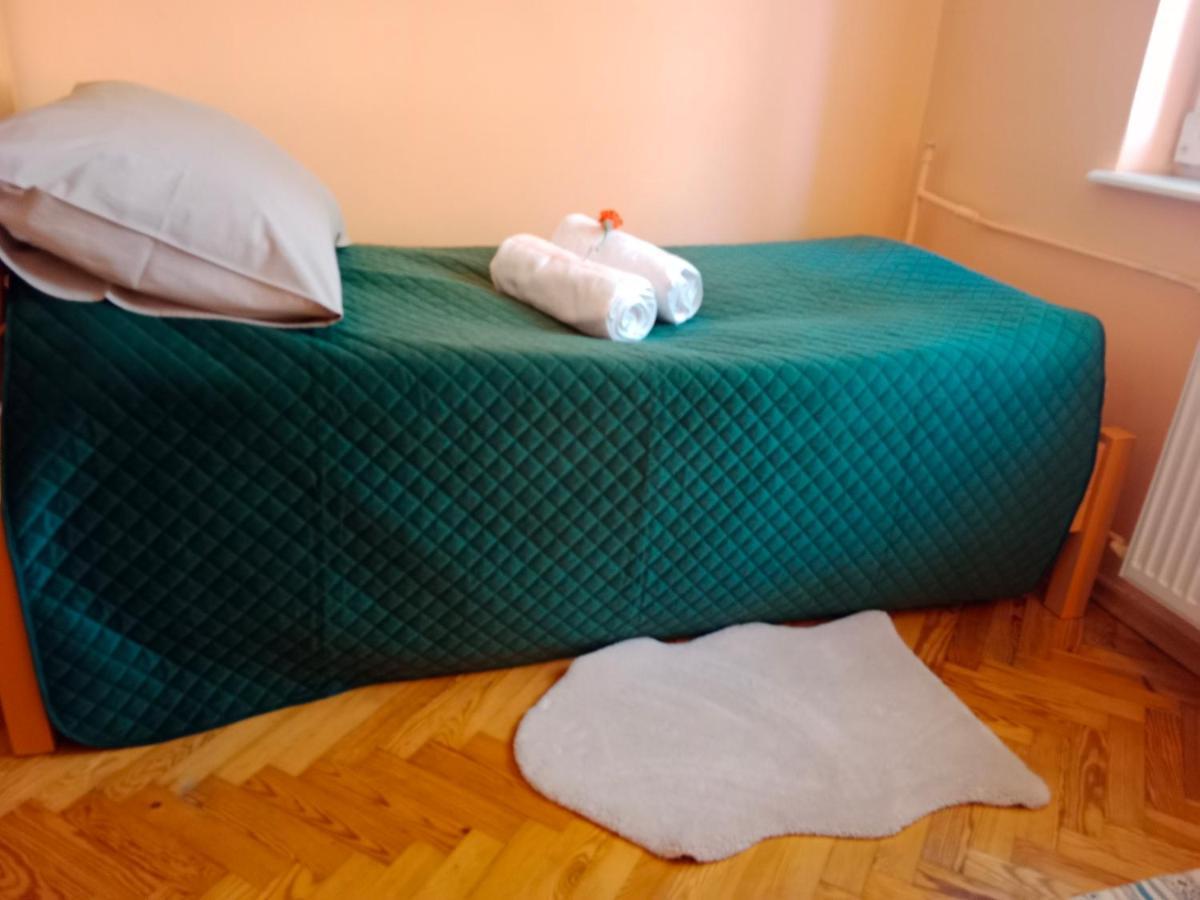 Pokoje Rodzinne Hanna Гданск Екстериор снимка
